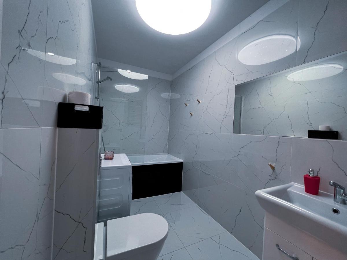 Mojemiedzyzdroje Lu 7A - Luksusowy Apartament 100 Metrow Od Morza 외부 사진